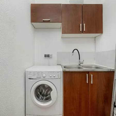 Διαμέρισμα Przytulny Legionow Z Parkingiem By Renters
